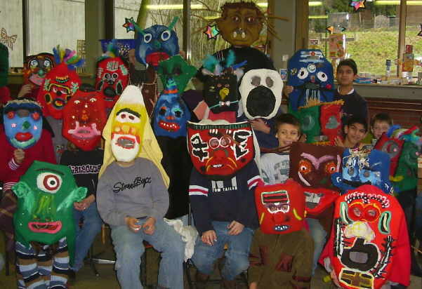 Masken der Klasse 4a